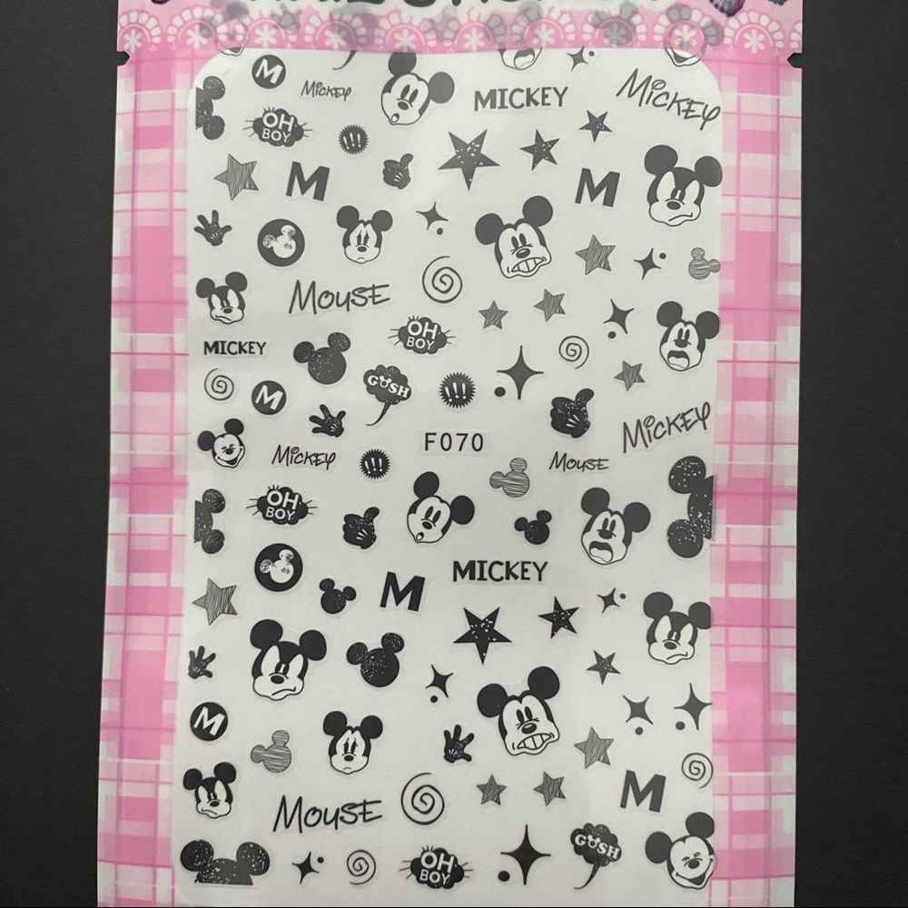 Mickey nail stickers 💓